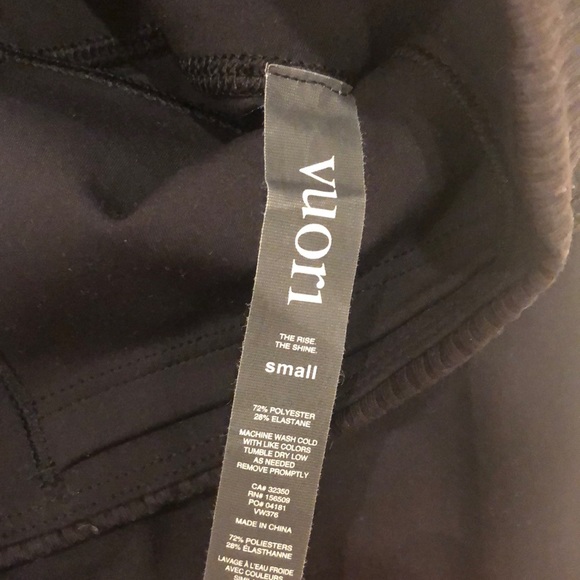 New Vuori Women’s Rib Studio Short Black Size Small - Picture 4 of 7